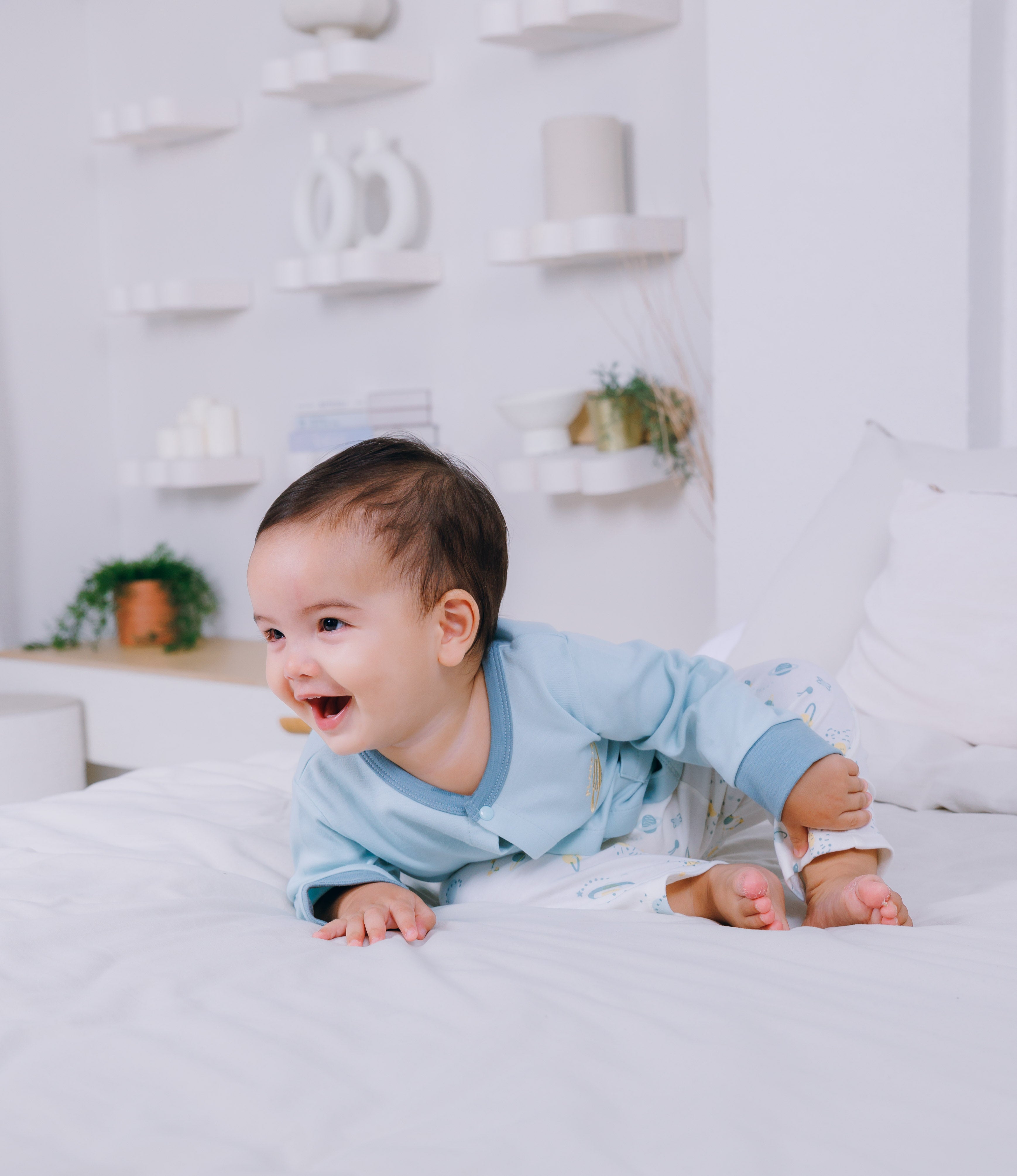 Cap, Cardigan & Diaper Pant (3 Piece Set)