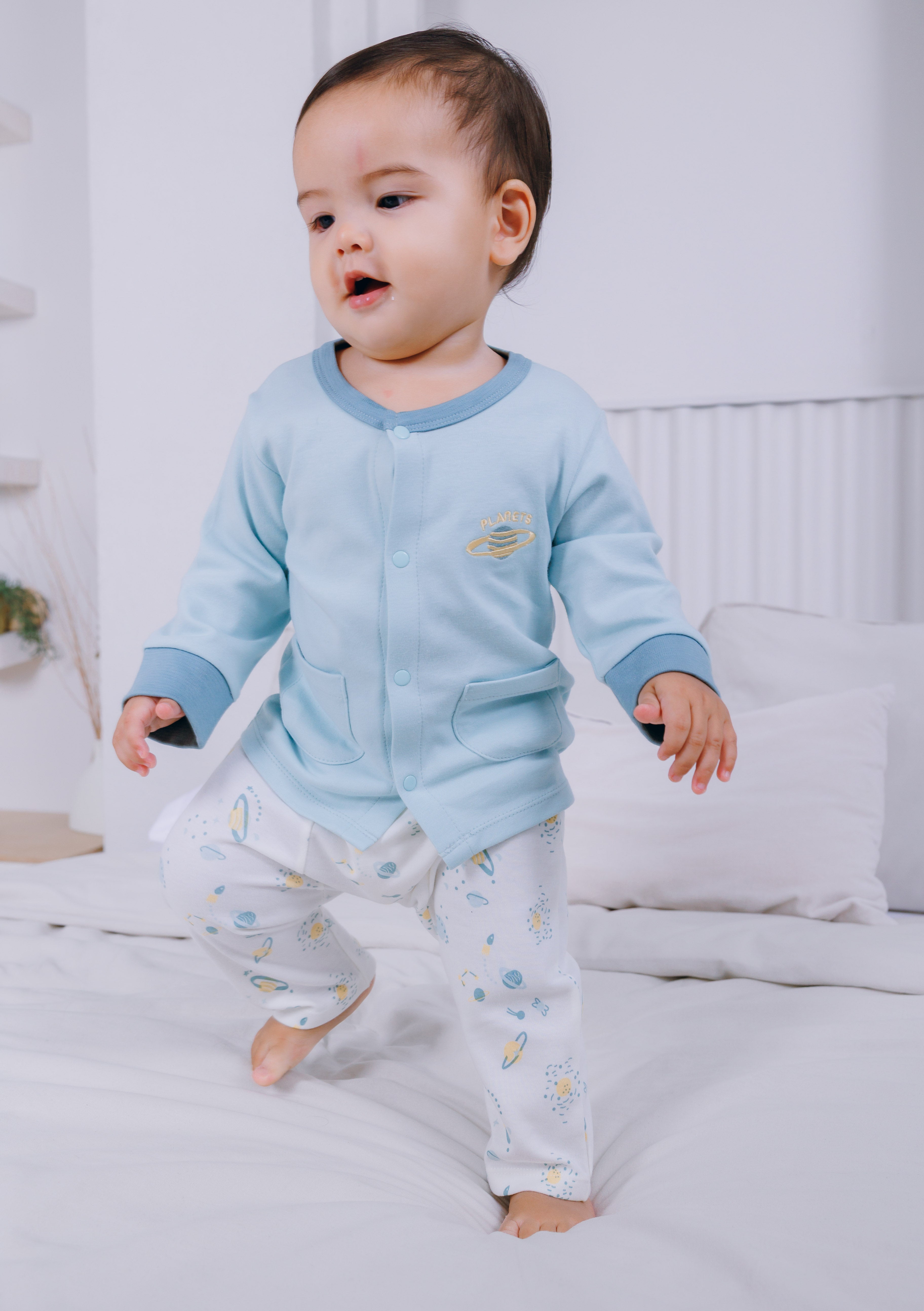 Cap, Cardigan & Diaper Pant (3 Piece Set)