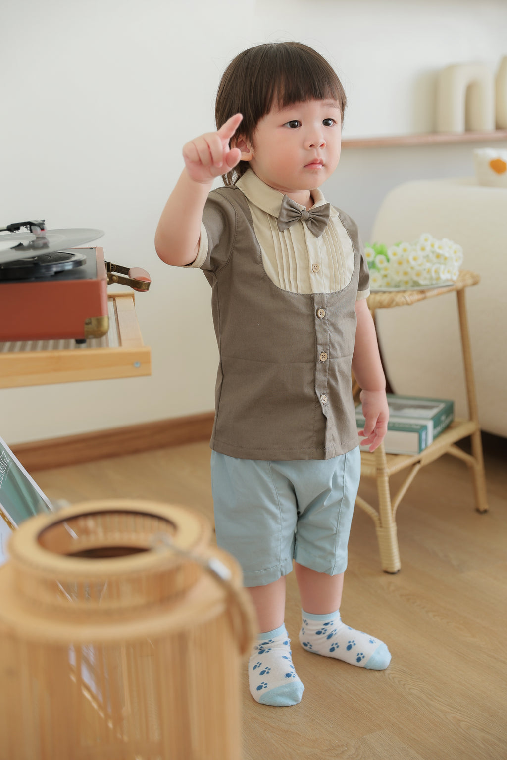 Shirt & Shorts (2 Piece Set)